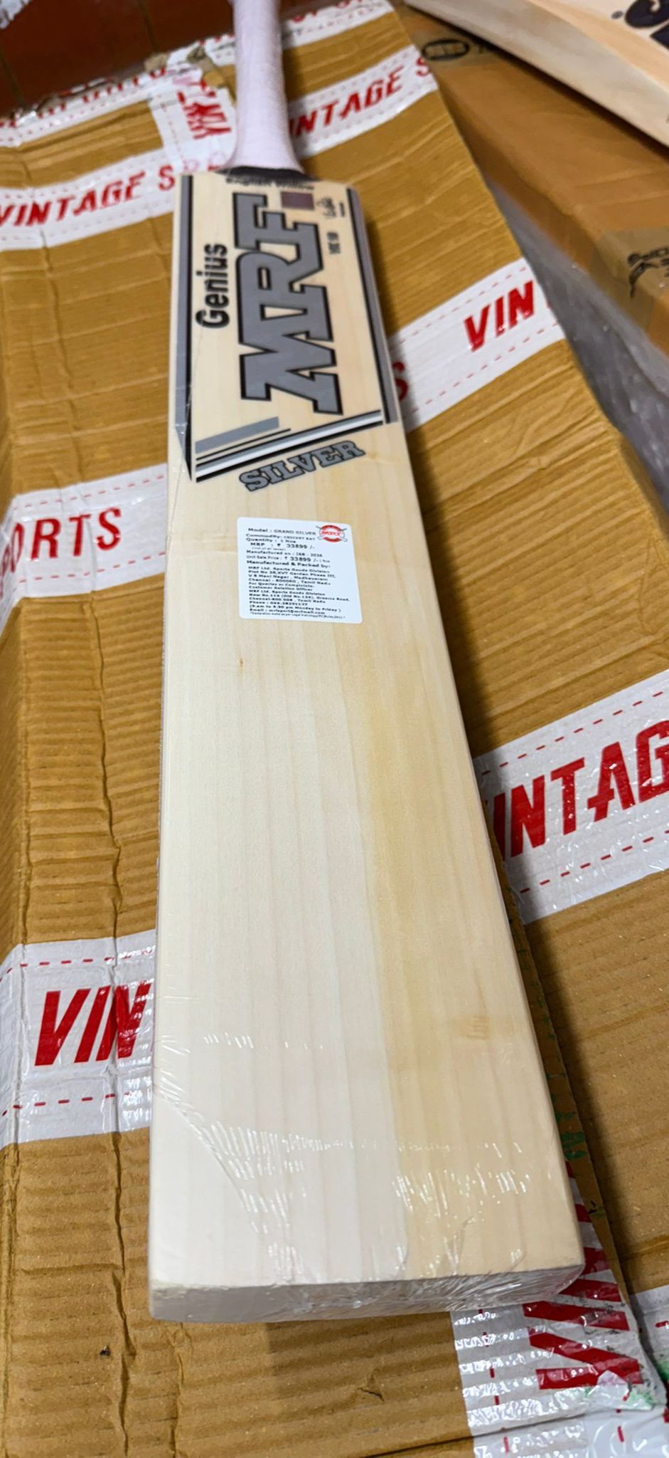 MRF VK SILVER EDITION ENGLISH WILLOW CRIKCET BAT - Premium Cricket Equipment