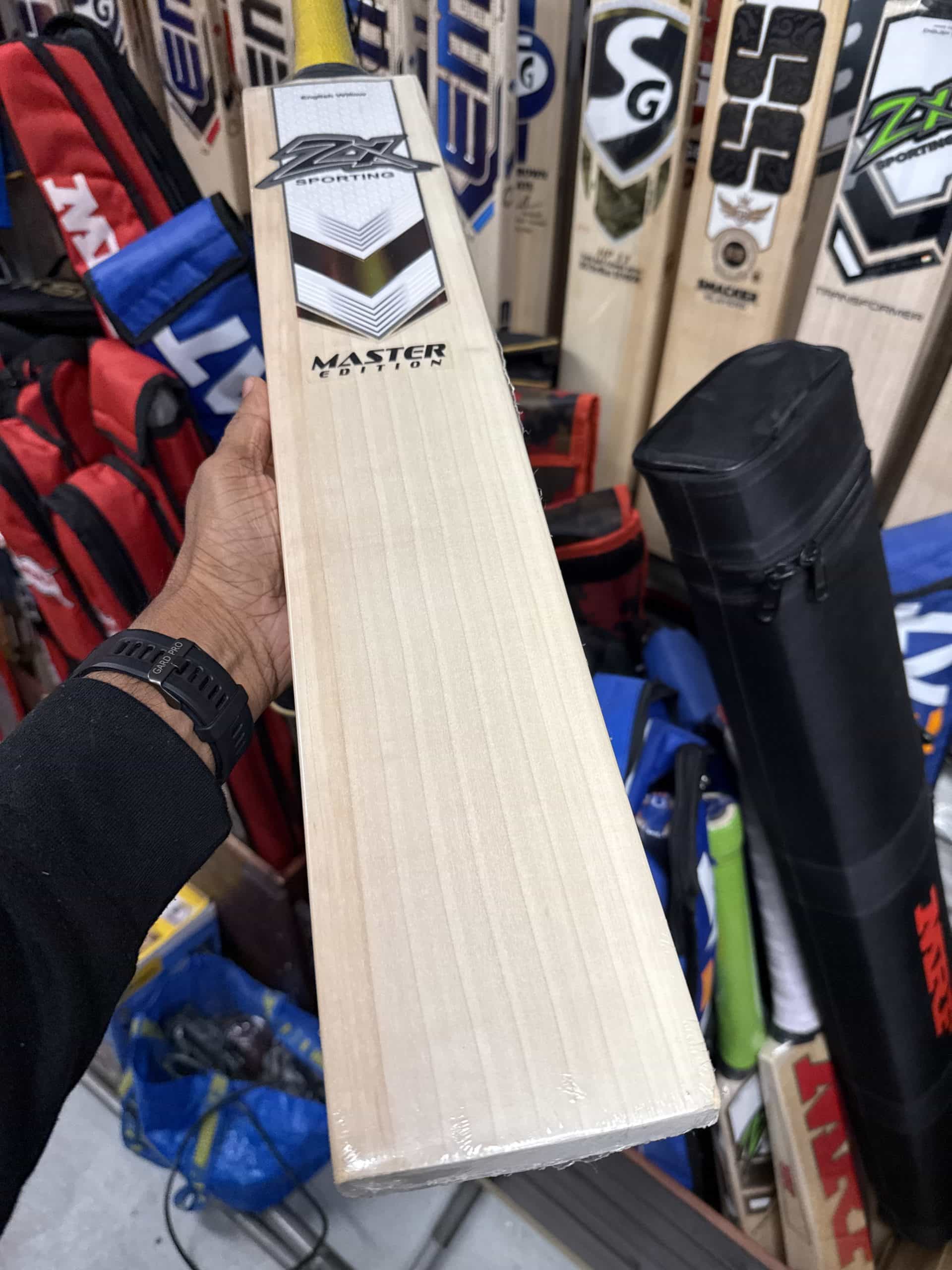 ZX MASTER EDITION PLAYERS CRICKET BAT - Premium Cricket Equipment